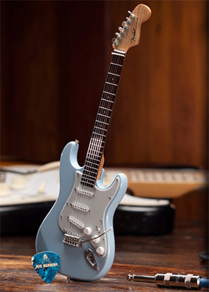 [일시품절] Axe Heaven Fender Stratocaster Sonic Blue 액스헤븐 펜더 스트라토캐스터 소닉 블루 레플리카 미니어처 (국내정식수입품)