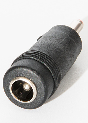 Atron DC Plug Zender 5.5 x 2.1pi to 3.5 x 1.35pi 아트론 디씨 플러그 젠더 (국내정품 당일발송)